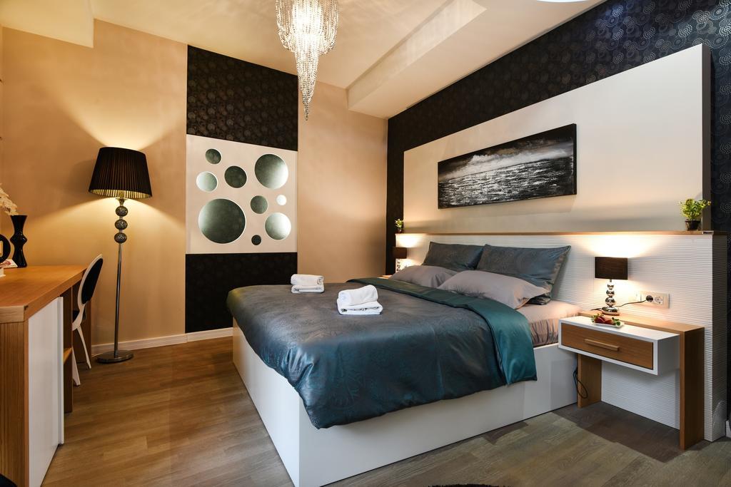 Peninsula Luxury Rooms Zara Camera foto