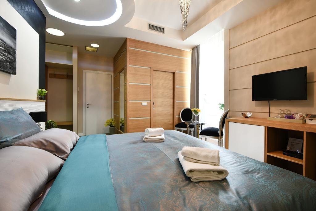 Peninsula Luxury Rooms Zara Camera foto