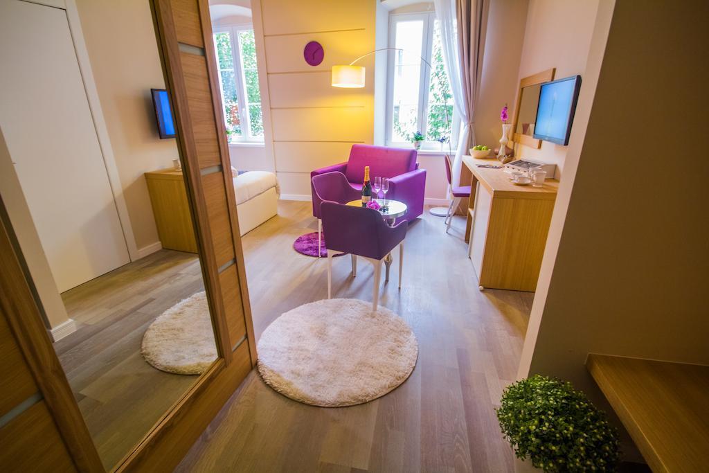 Peninsula Luxury Rooms Zara Camera foto