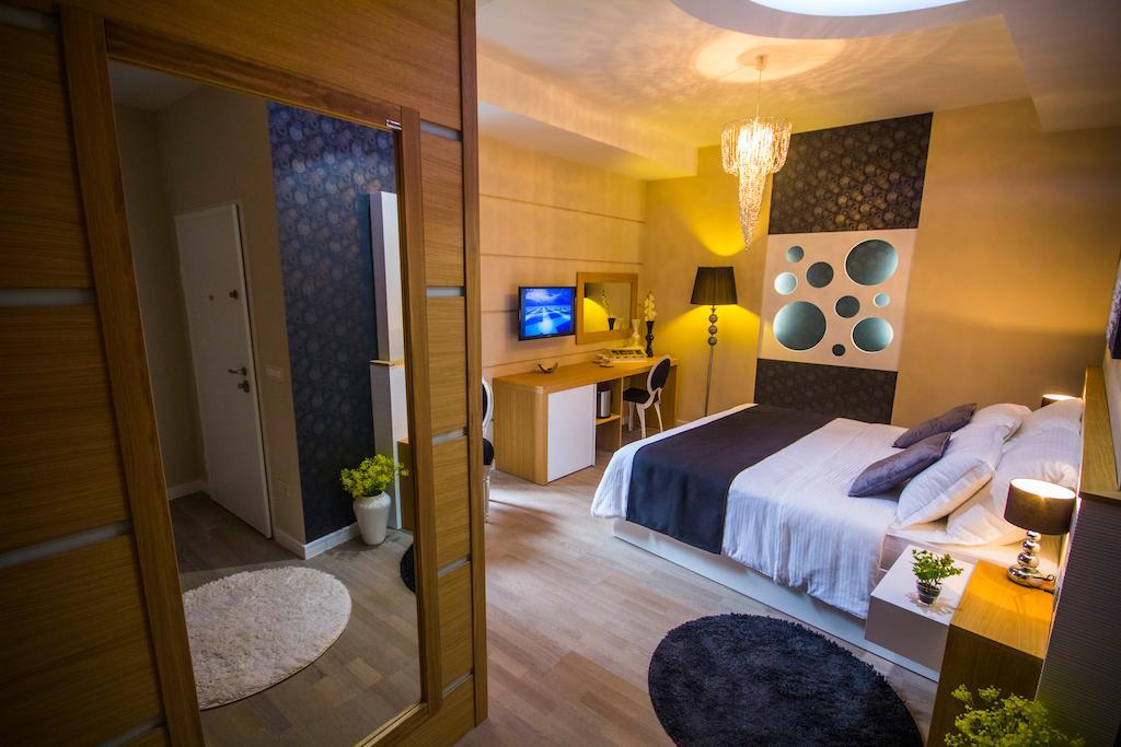 Peninsula Luxury Rooms Zara Camera foto