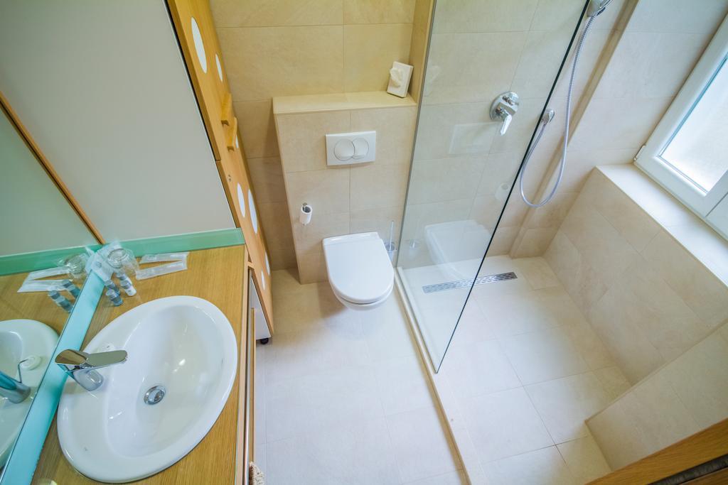 Peninsula Luxury Rooms Zara Camera foto